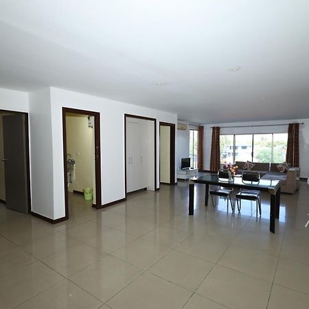 Tropical Plaza Apt Nadi Exterior foto
